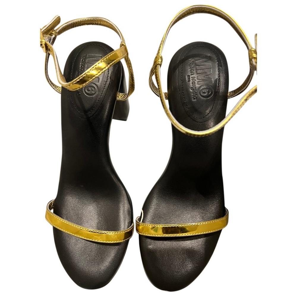 MM6 Maison Margiela Gold and black mettalic heel sandals,
New in box